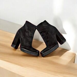 Givenchy Suede Square Toe Black Ankle Booties Size US‎ 9